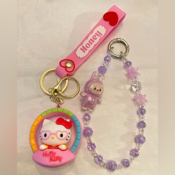 NEW! HELLO KITTY/Sanrio/Labubu Cute Pink and Purple Keychains - Picture 2 of 5